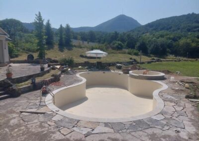 Projekat izrade bazena sa đakuzijem Pakovraće početni radovi